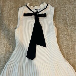 DKNY Sleeveless White Dress with Black Bow